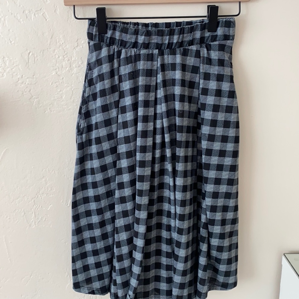 plaid skirt